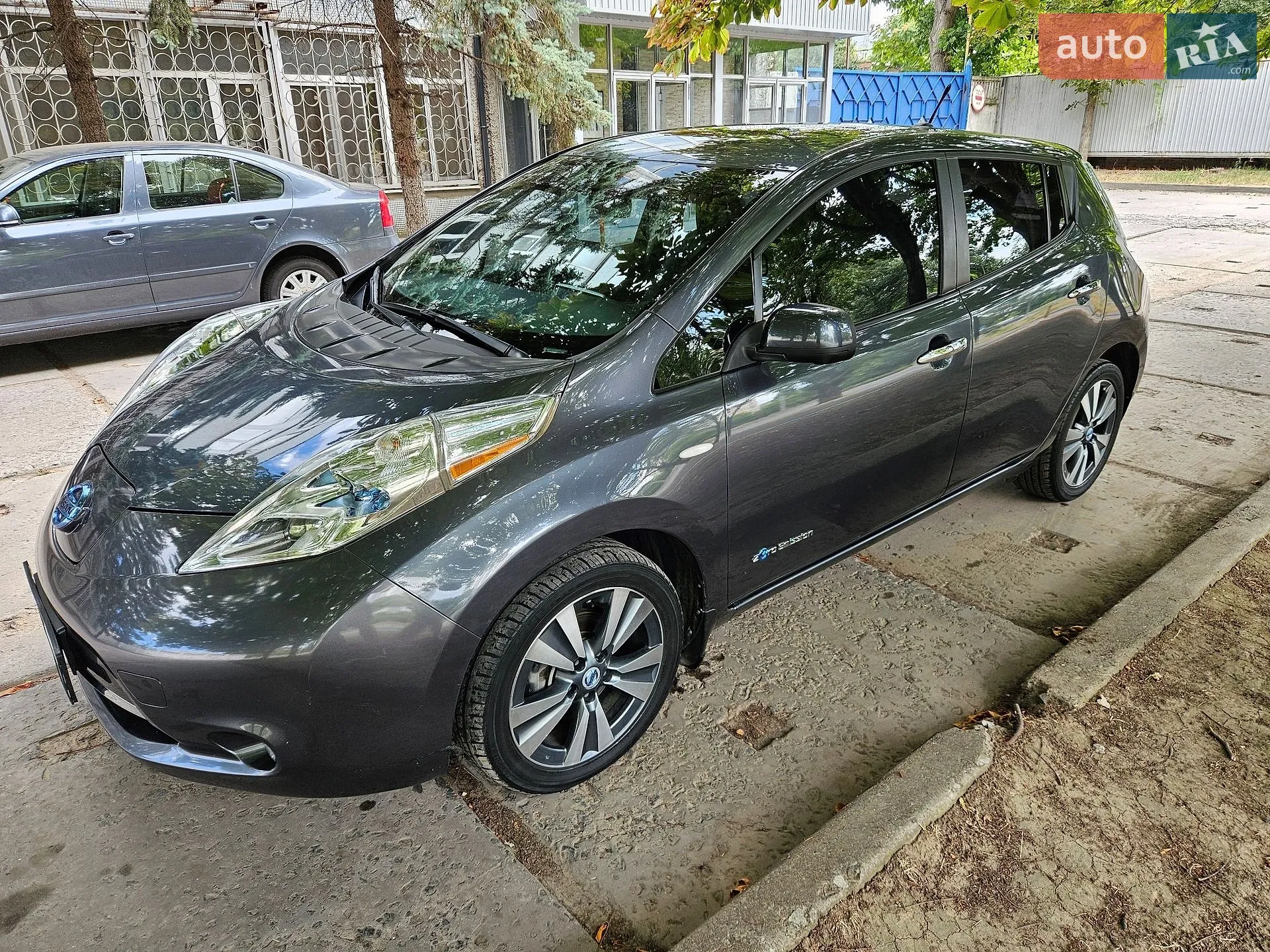 2013 Nissan Leaf - мініатюра 9