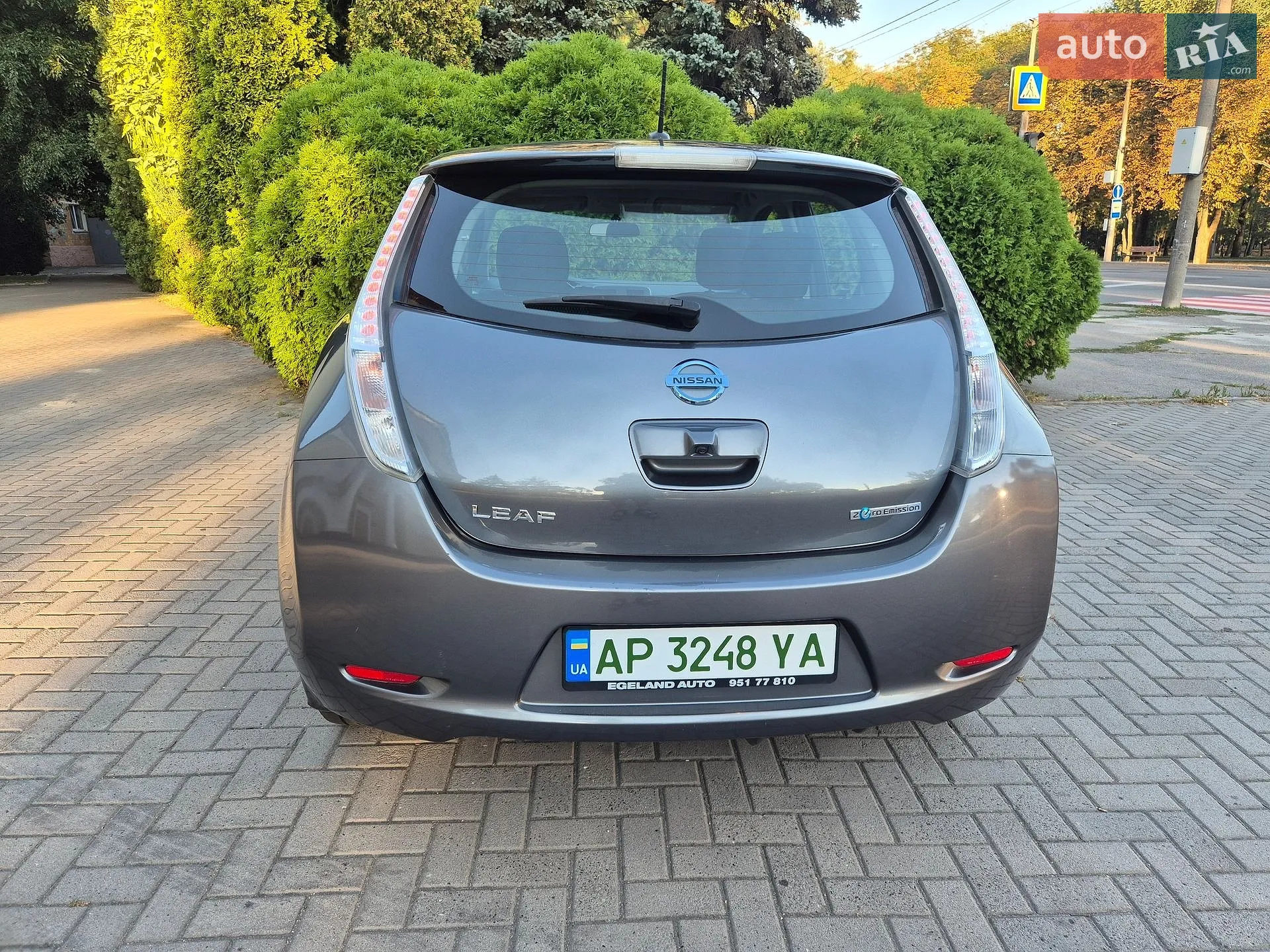 2014 Nissan Leaf - мініатюра 13