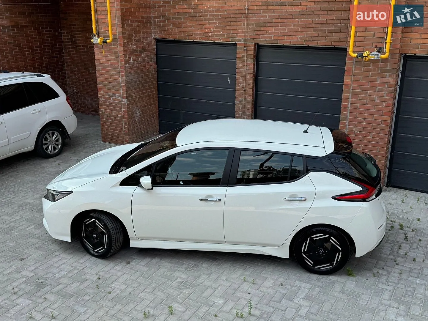 2022 Nissan Leaf - мініатюра 11