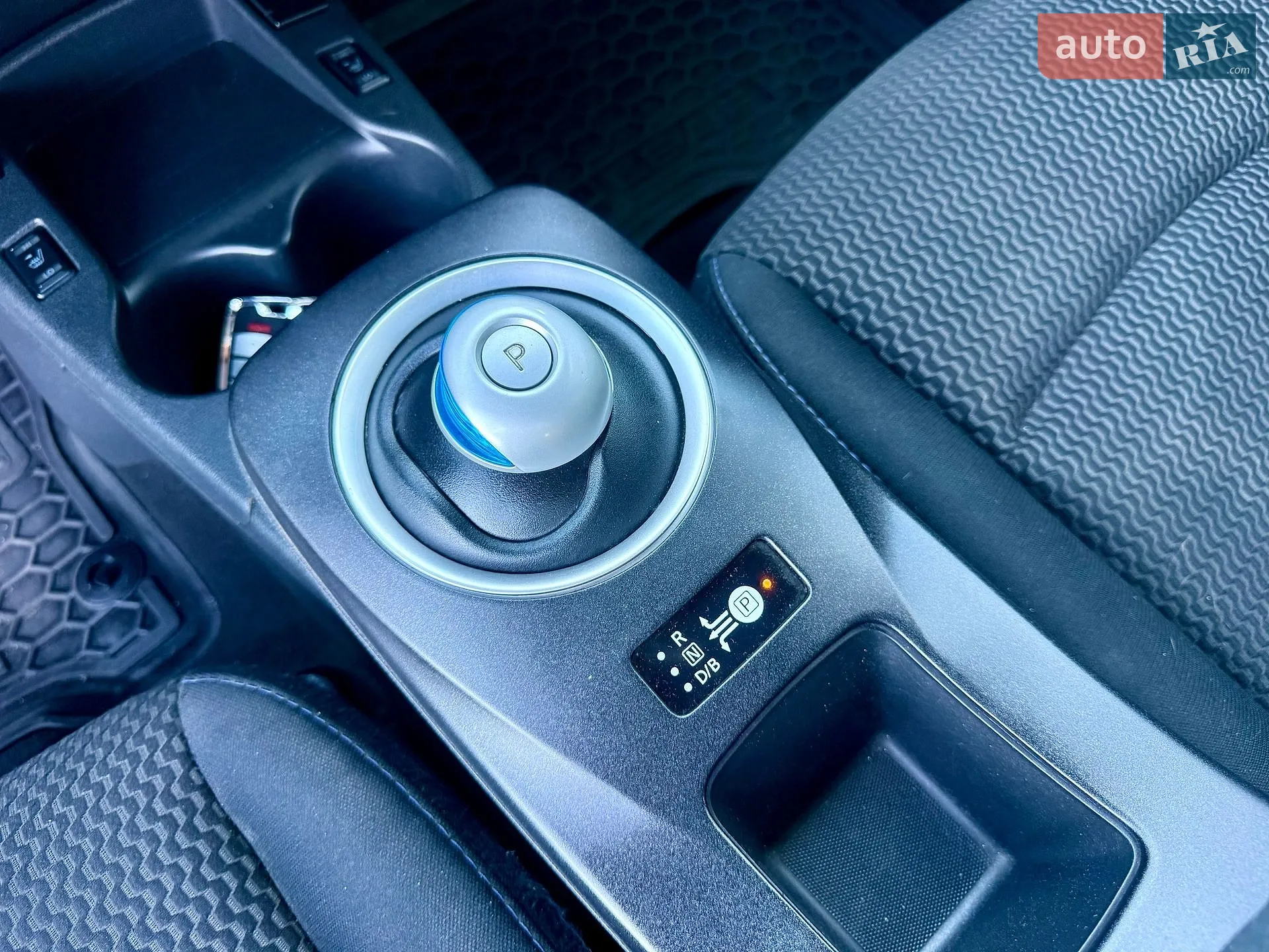 2016 Nissan Leaf - мініатюра 32