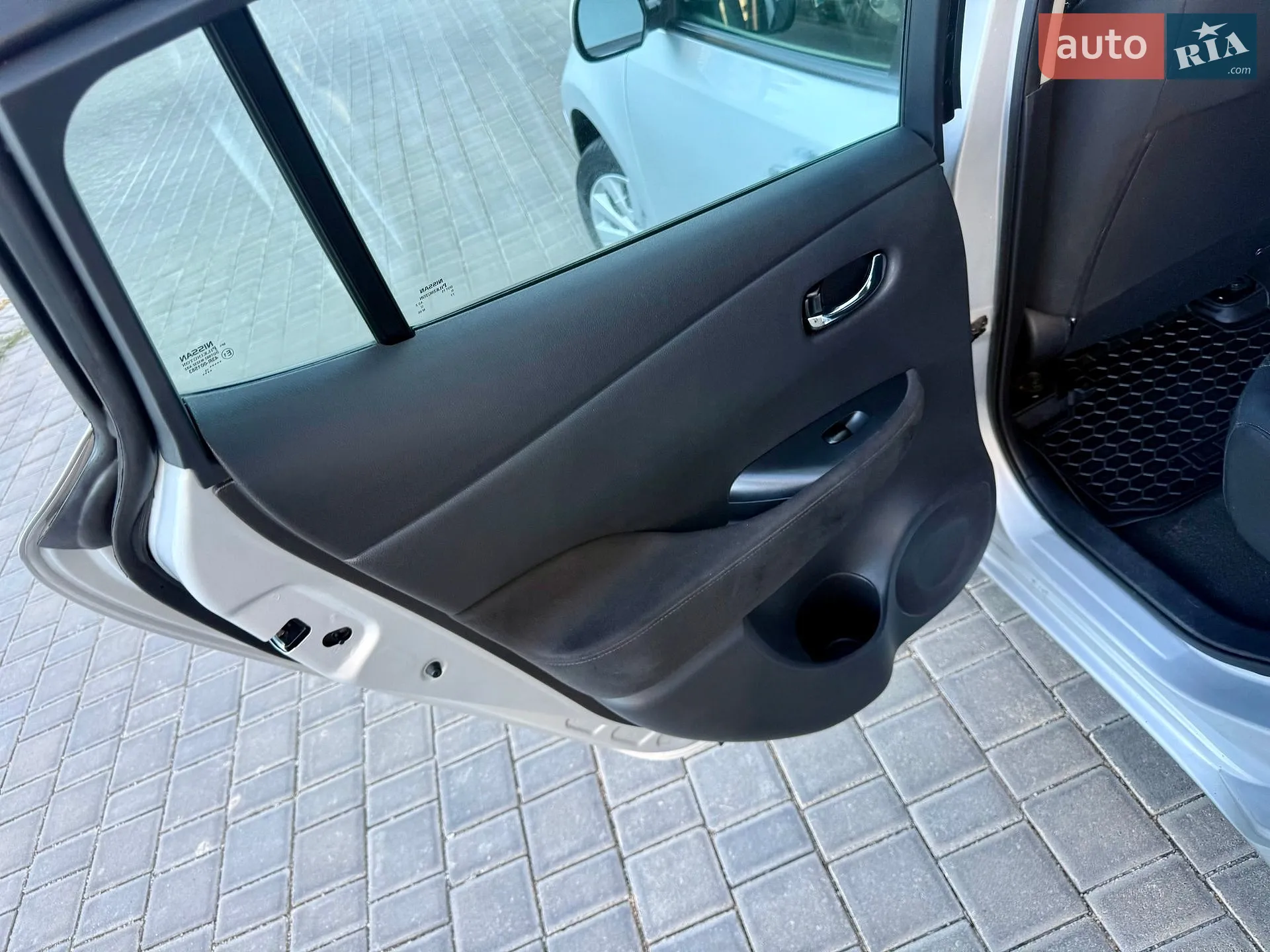 2016 Nissan Leaf - мініатюра 51