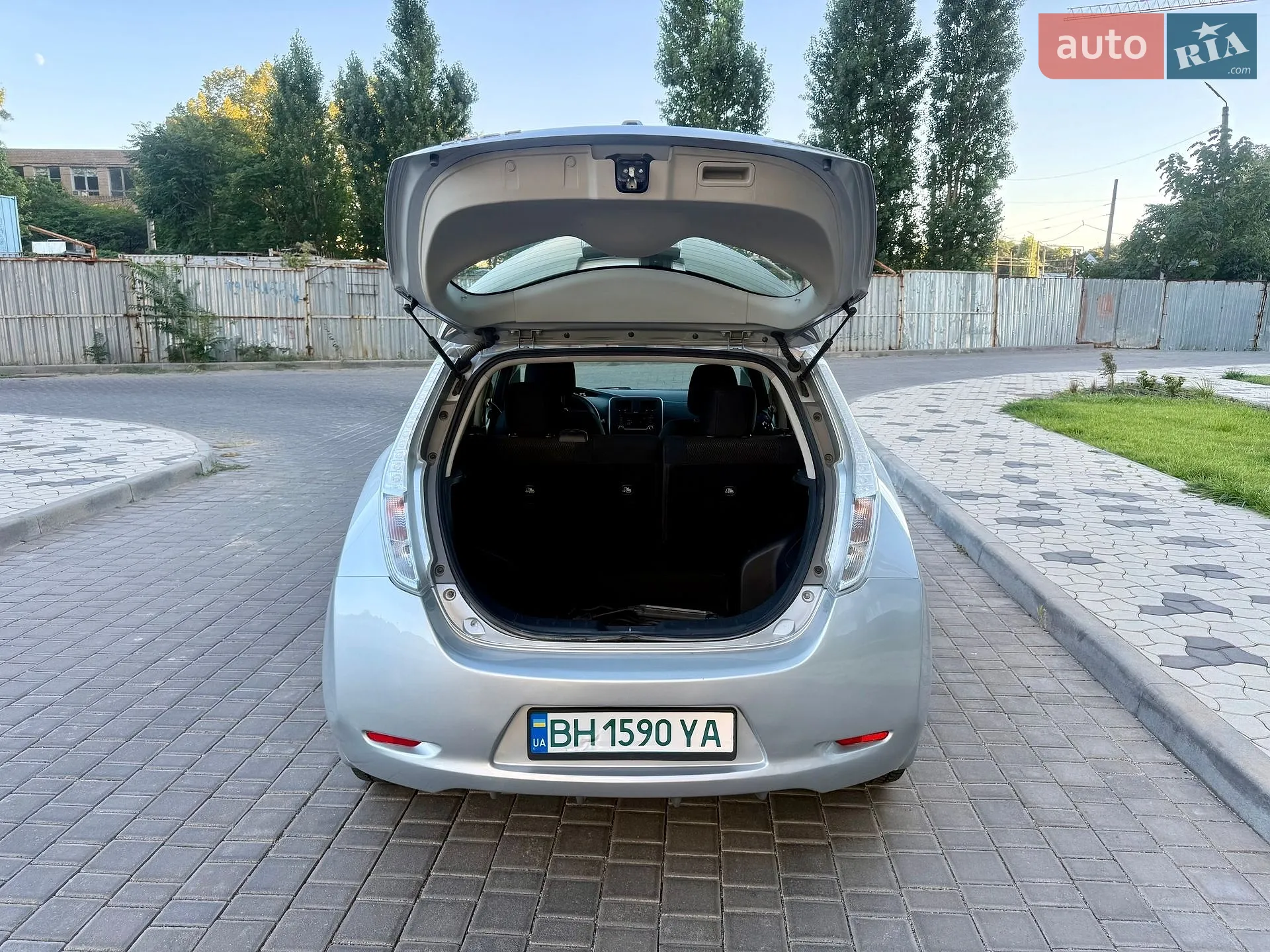 2016 Nissan Leaf - мініатюра 56