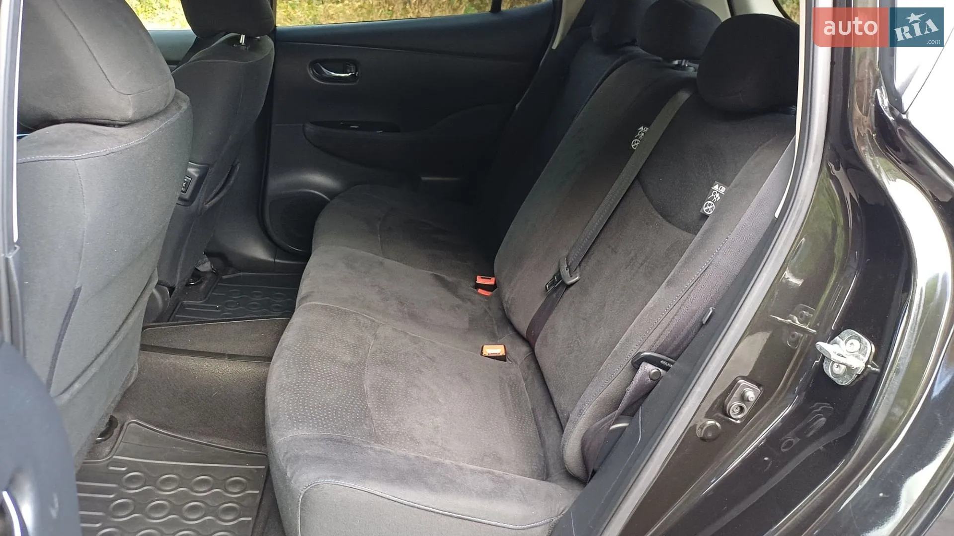 2014 Nissan Leaf - мініатюра 51