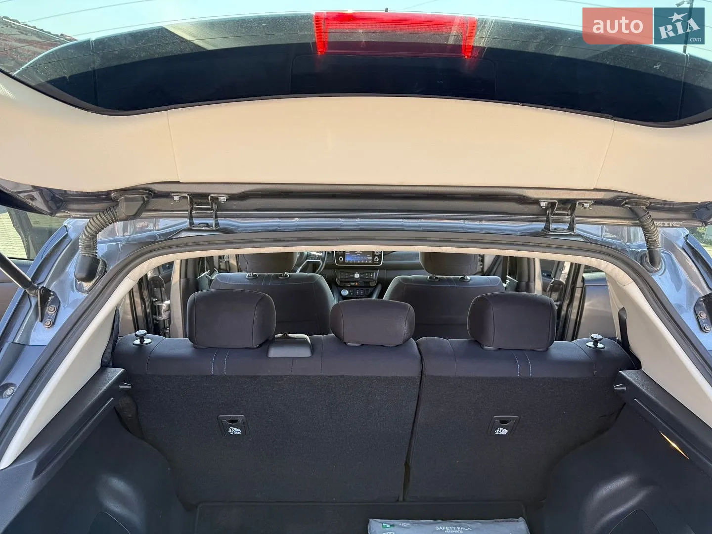 2019 Nissan Leaf - мініатюра 25