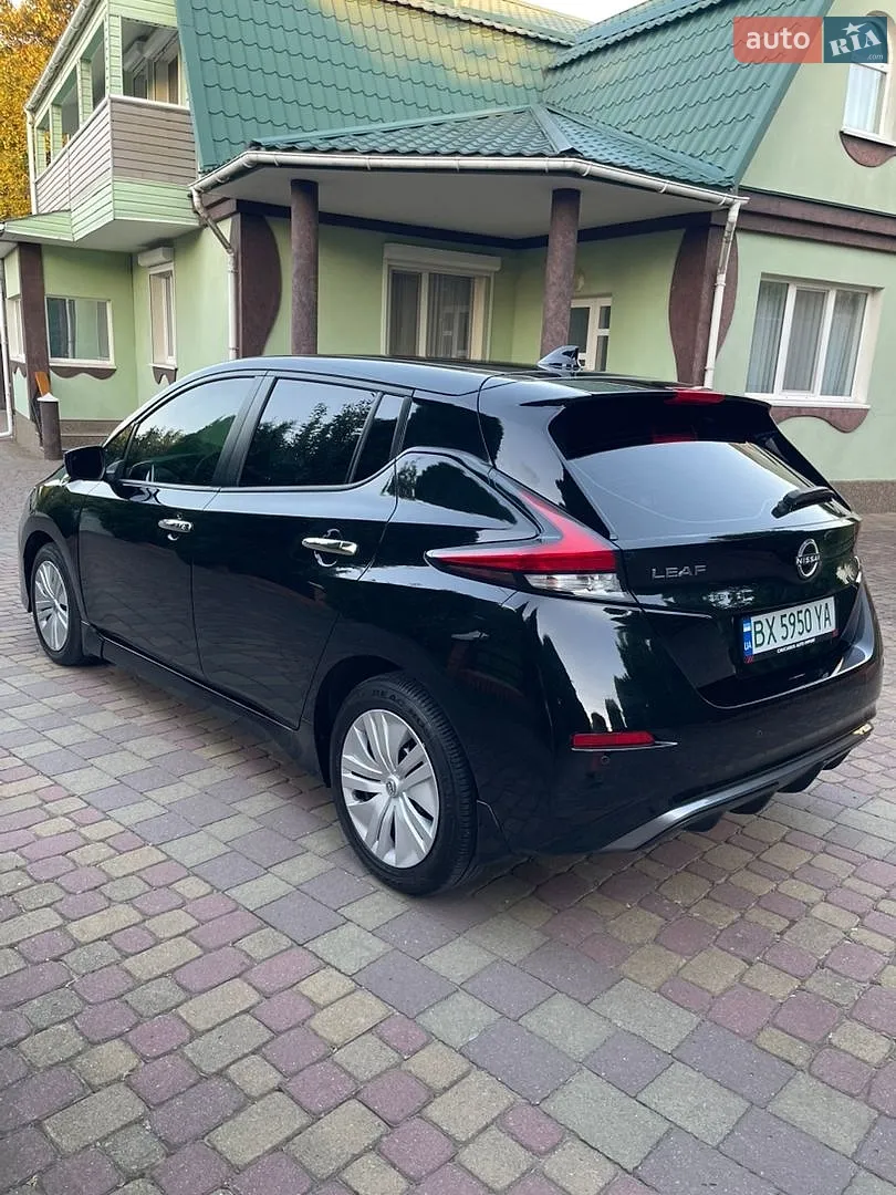 2022 Nissan Leaf - мініатюра 5