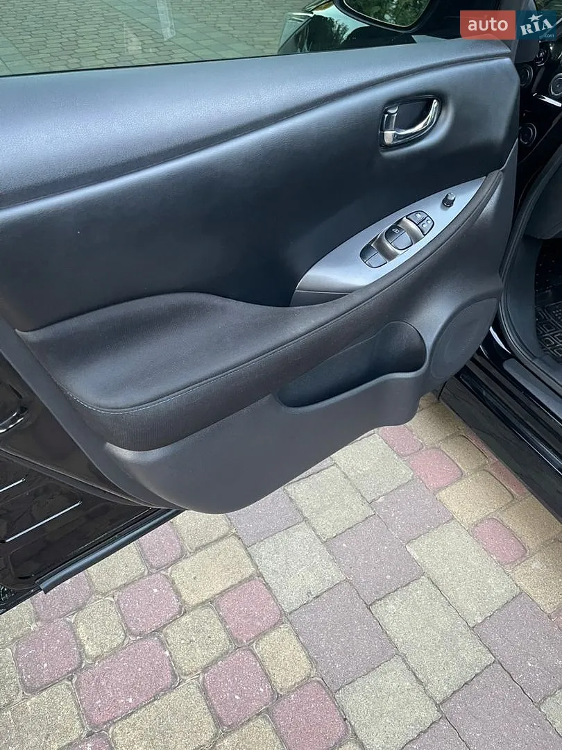 2022 Nissan Leaf - мініатюра 7
