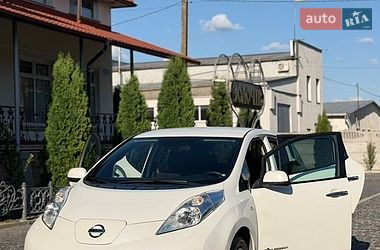 nissan leaf 2015 в Золочев от профессионального продавца Тетяна