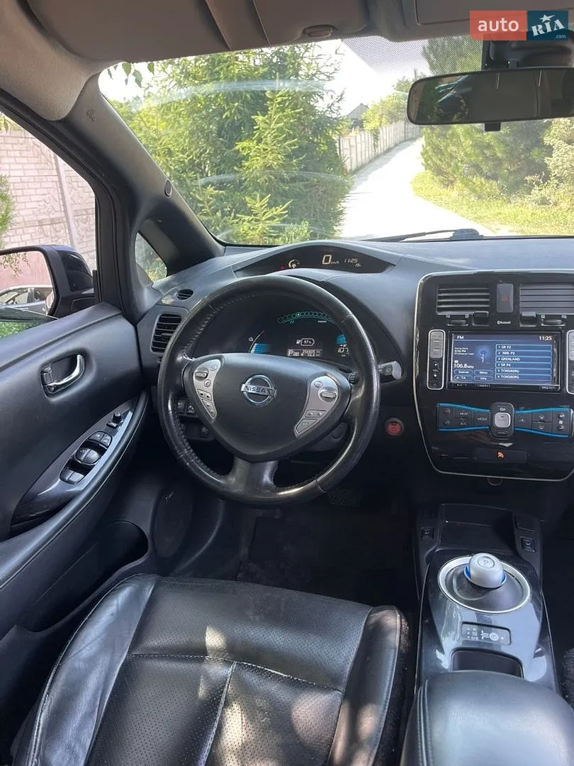 2014 Nissan Leaf - мініатюра 16