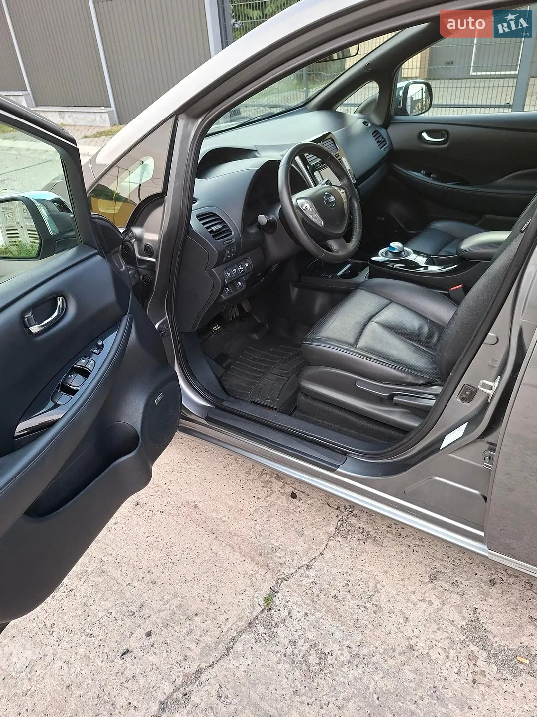 2014 Nissan Leaf - мініатюра 21