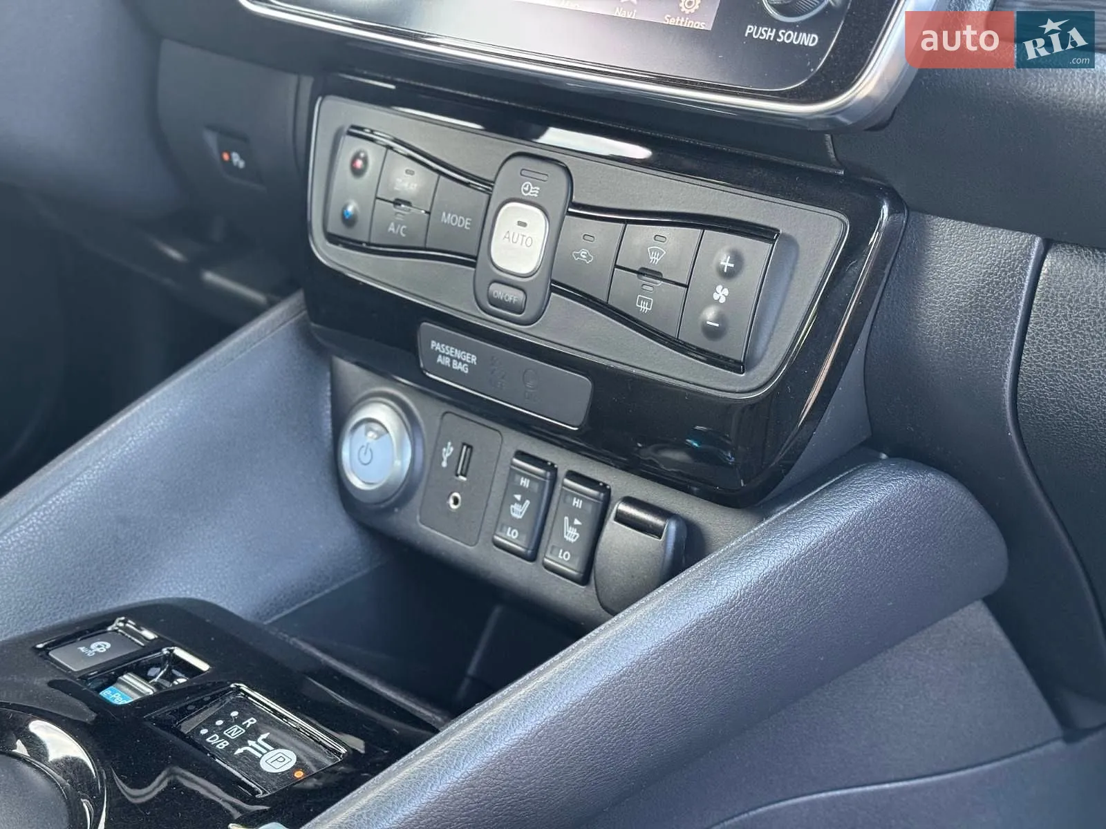2018 Nissan Leaf - мініатюра 38