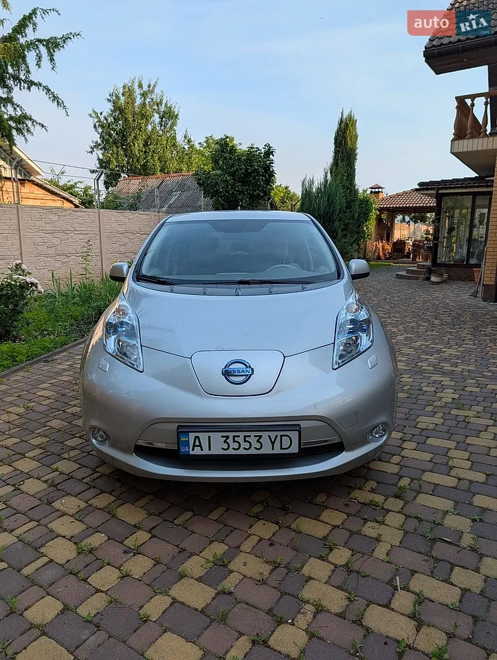 2011 Nissan Leaf - мініатюра 25
