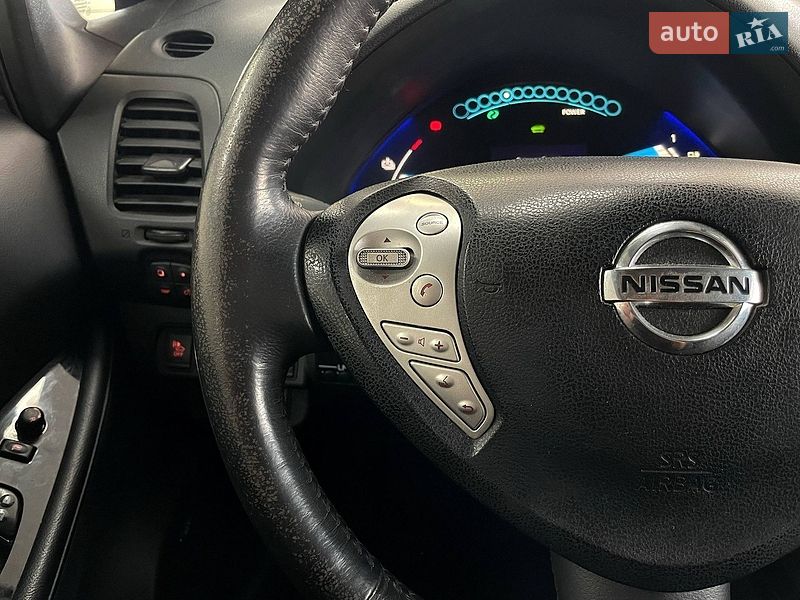 Хетчбек Nissan Leaf 2016 в Києві
