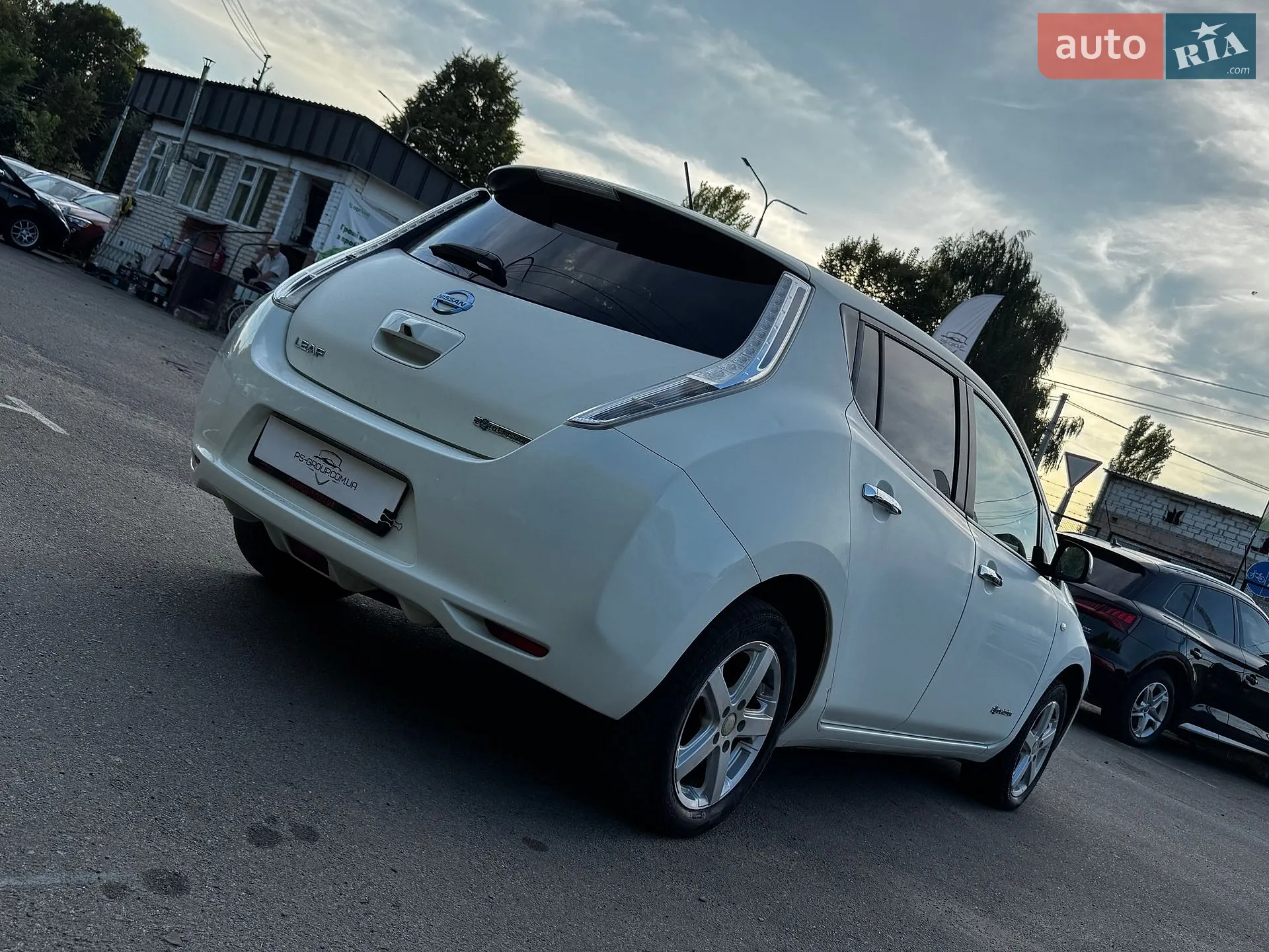 2014 Nissan Leaf - мініатюра 8