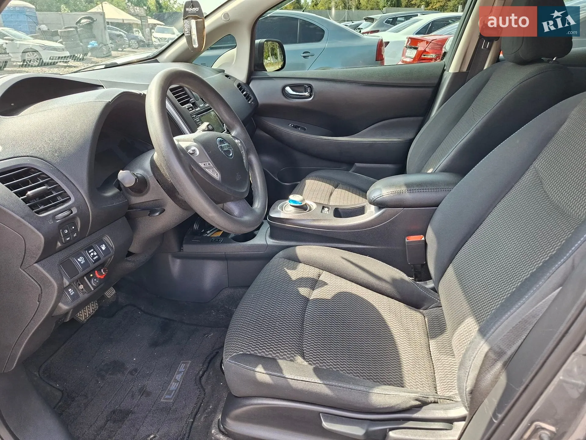 2015 Nissan Leaf - мініатюра 13