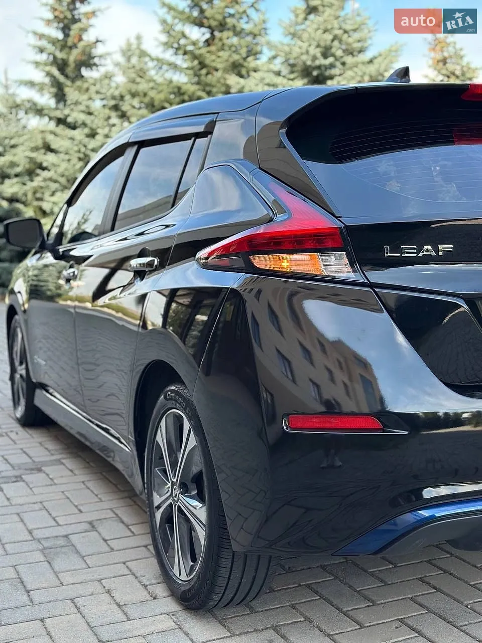 2018 Nissan Leaf - мініатюра 10