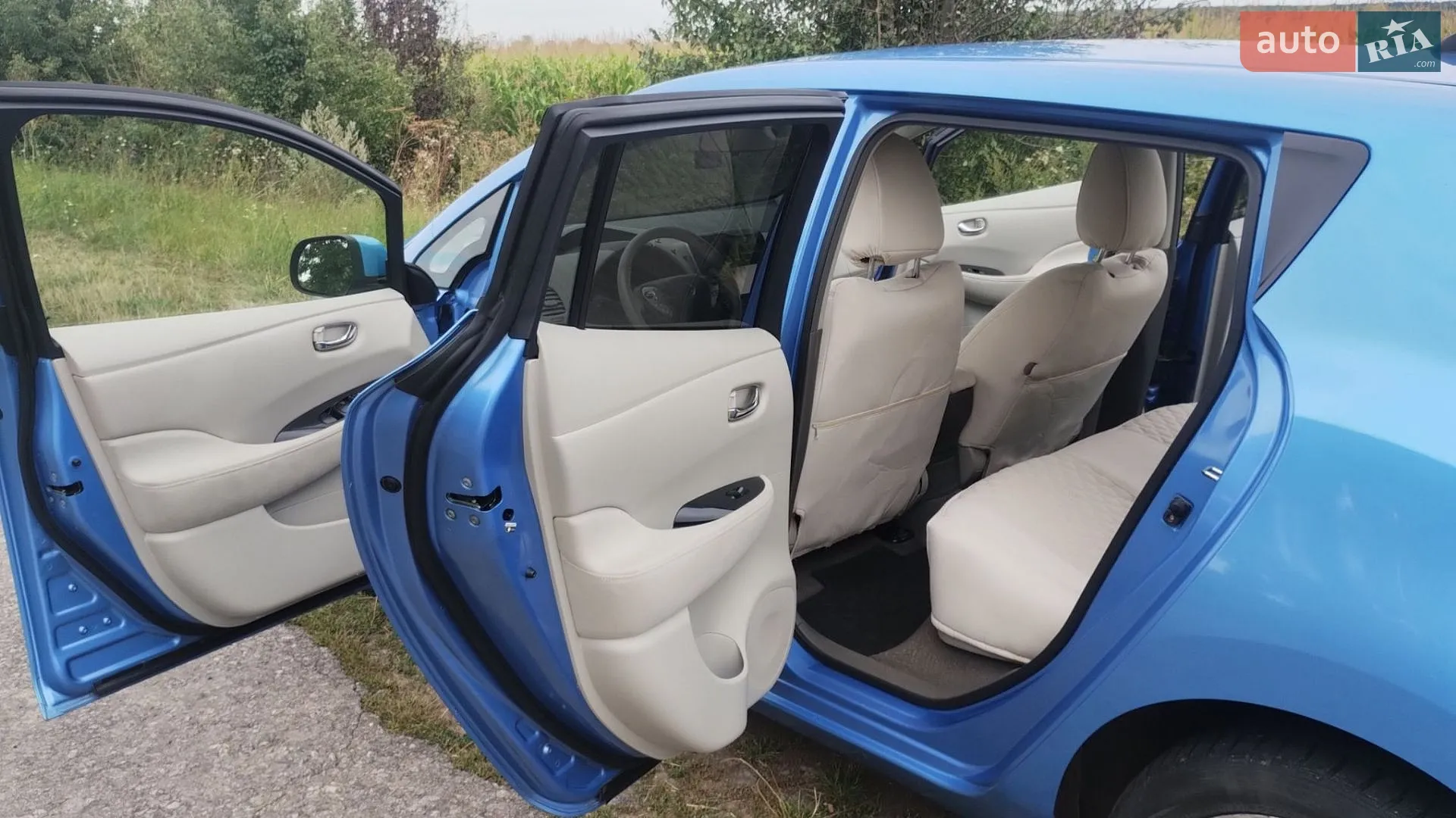 2012 Nissan Leaf - мініатюра 11