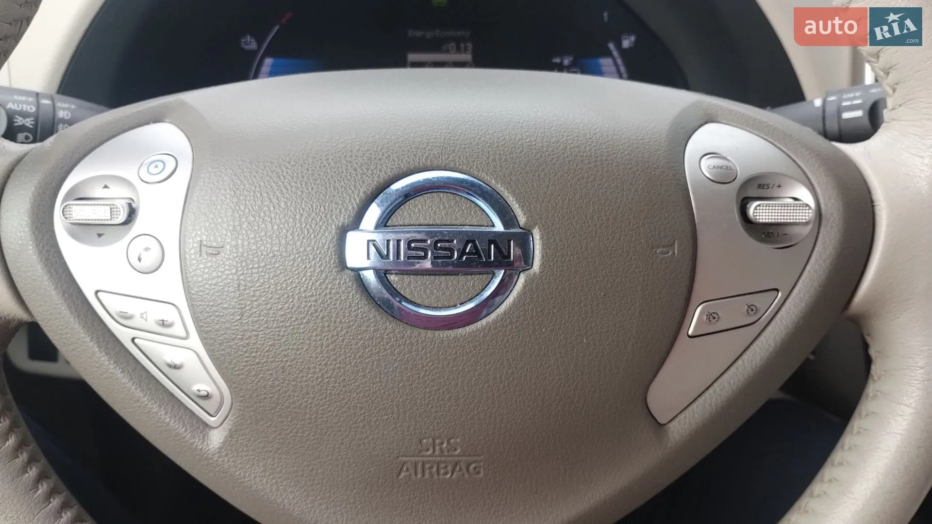 2012 Nissan Leaf - мініатюра 16