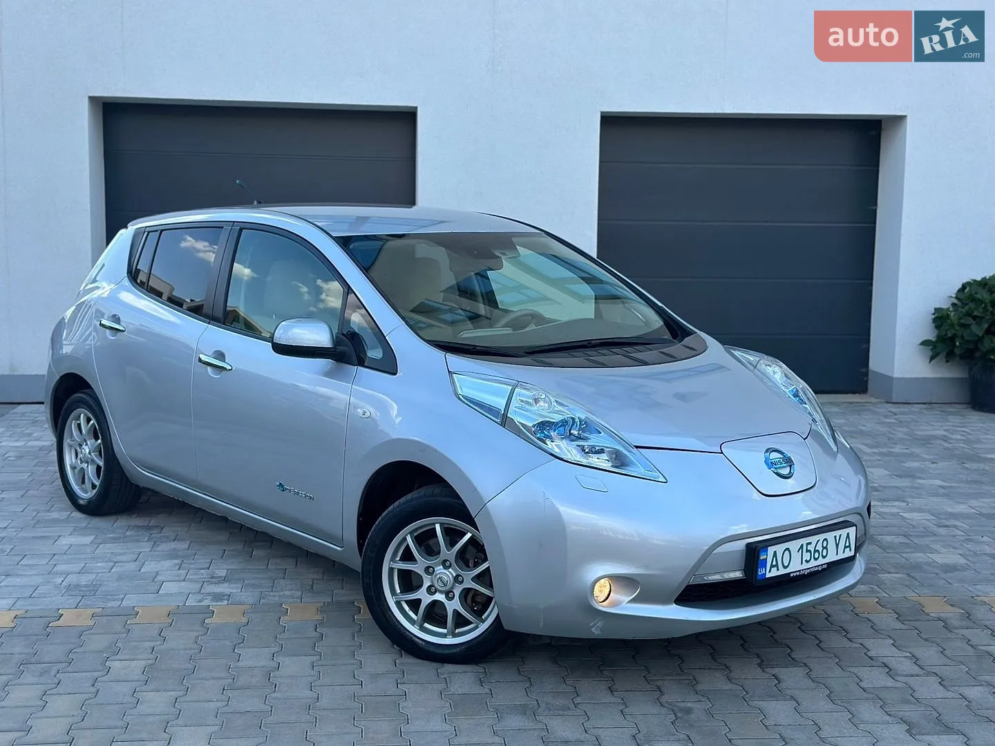 2012 Nissan Leaf - фото 1