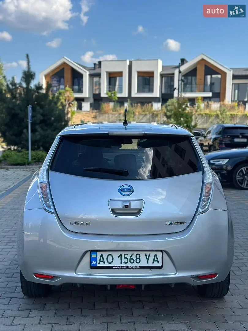 2012 Nissan Leaf - мініатюра 9