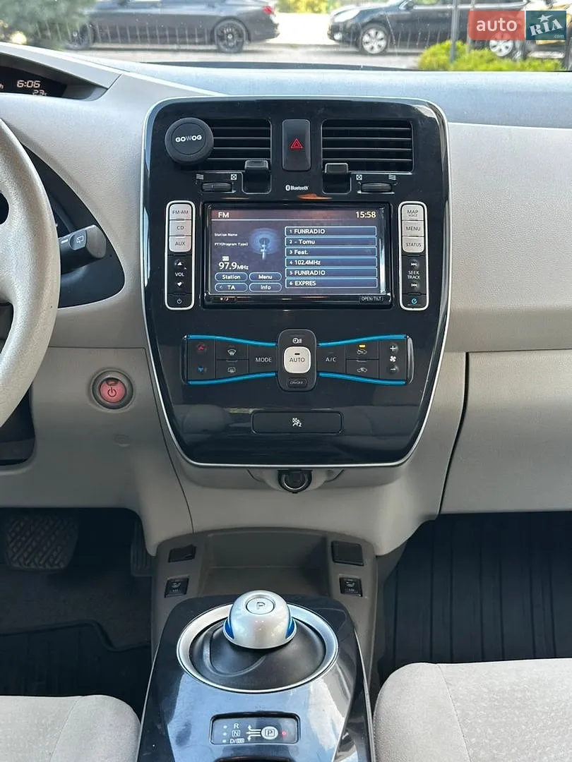 2012 Nissan Leaf - мініатюра 14
