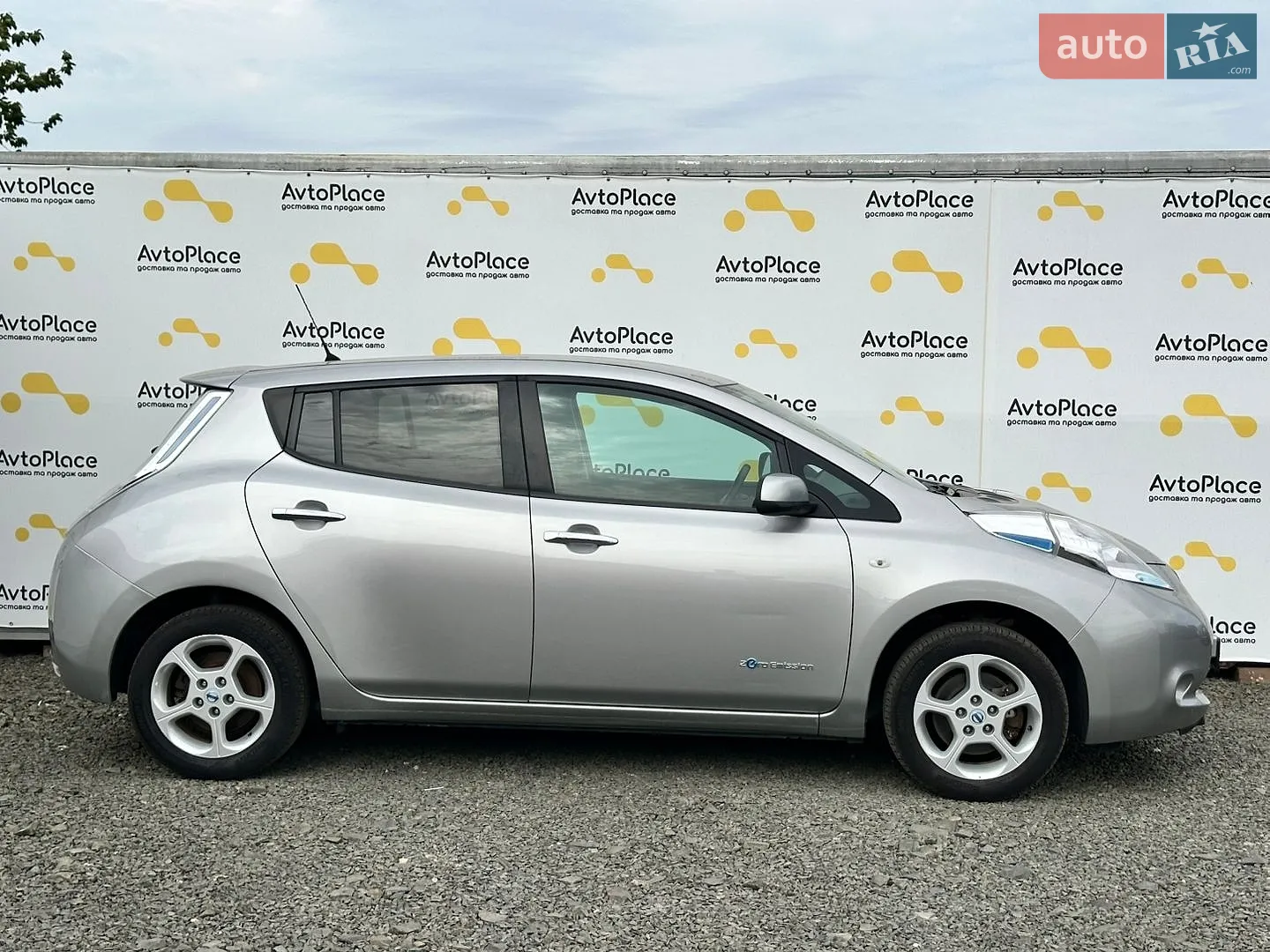 2017 Nissan Leaf - мініатюра 9