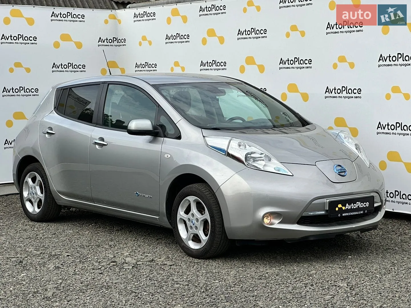 2017 Nissan Leaf - мініатюра 11