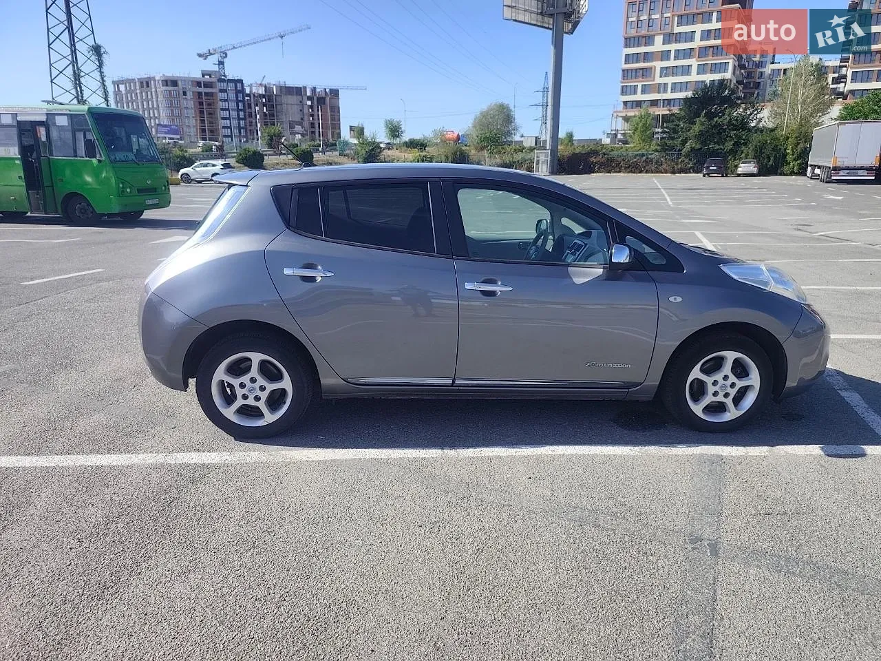 2014 Nissan Leaf - мініатюра 6