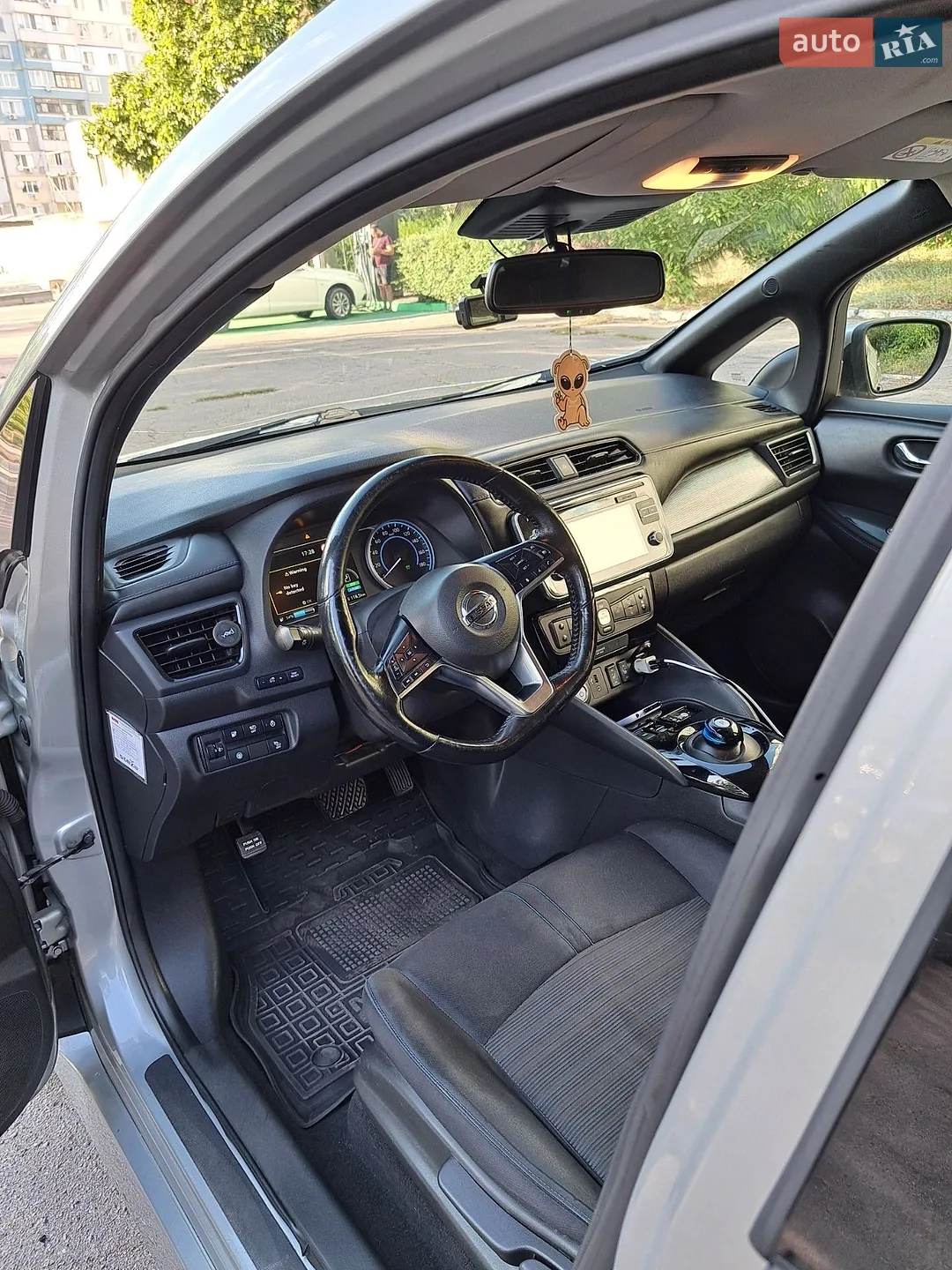 2018 Nissan Leaf - мініатюра 11
