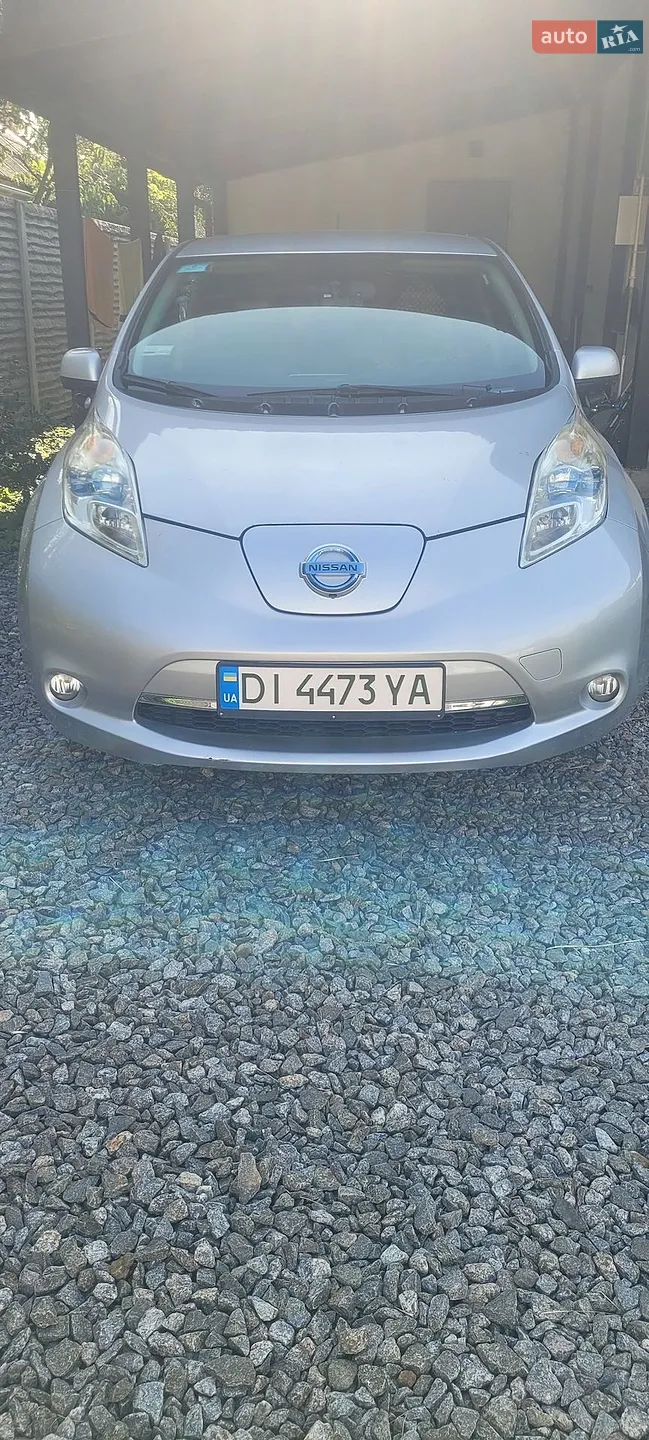 2015 Nissan Leaf - мініатюра 2