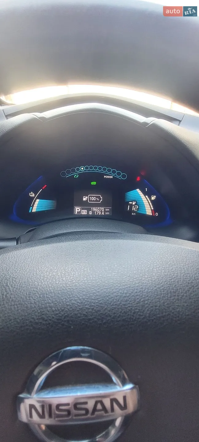 2015 Nissan Leaf - мініатюра 11