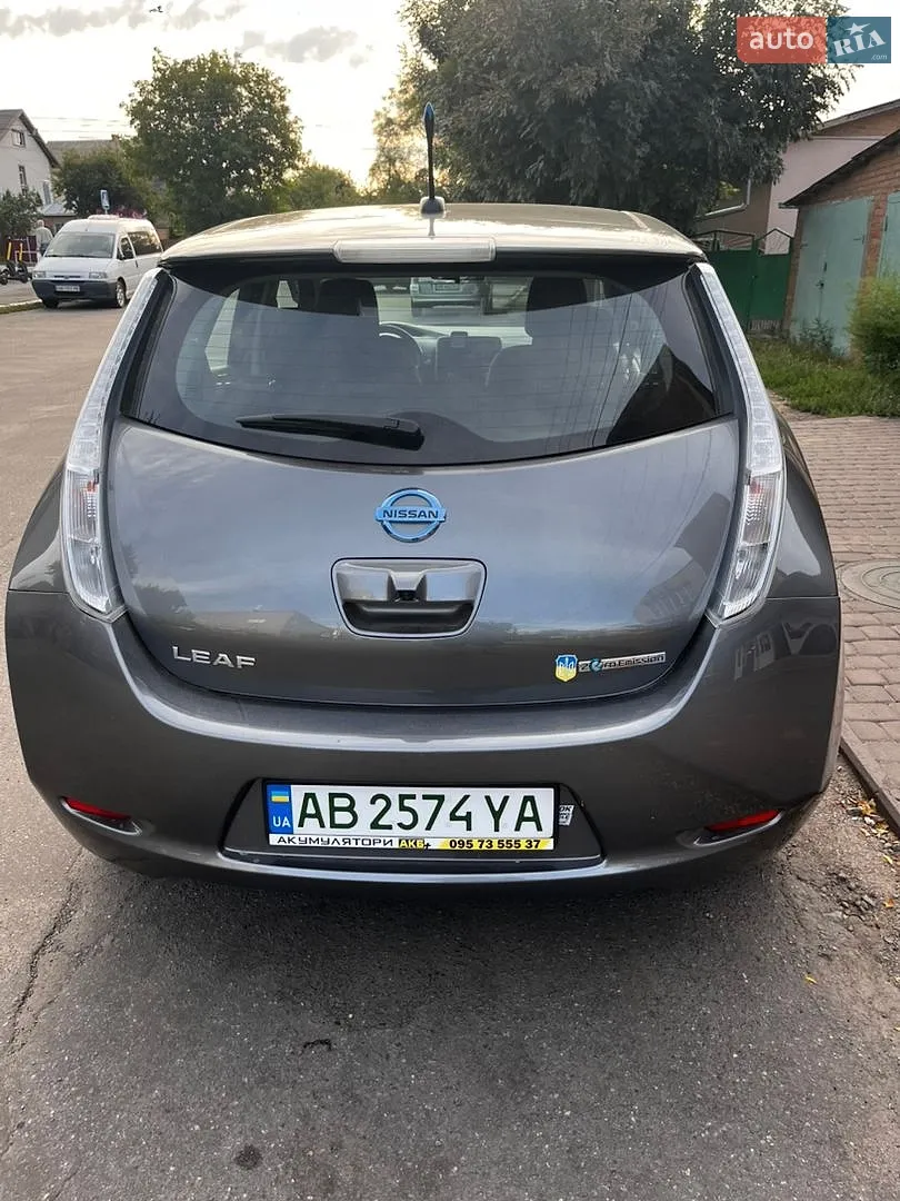 2014 Nissan Leaf - мініатюра 2