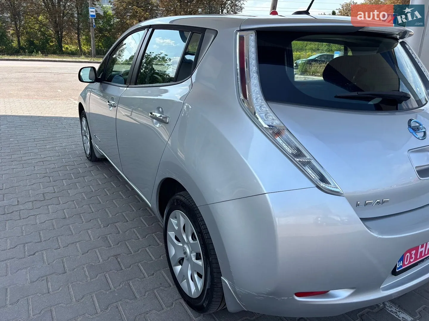 2015 Nissan Leaf - мініатюра 8
