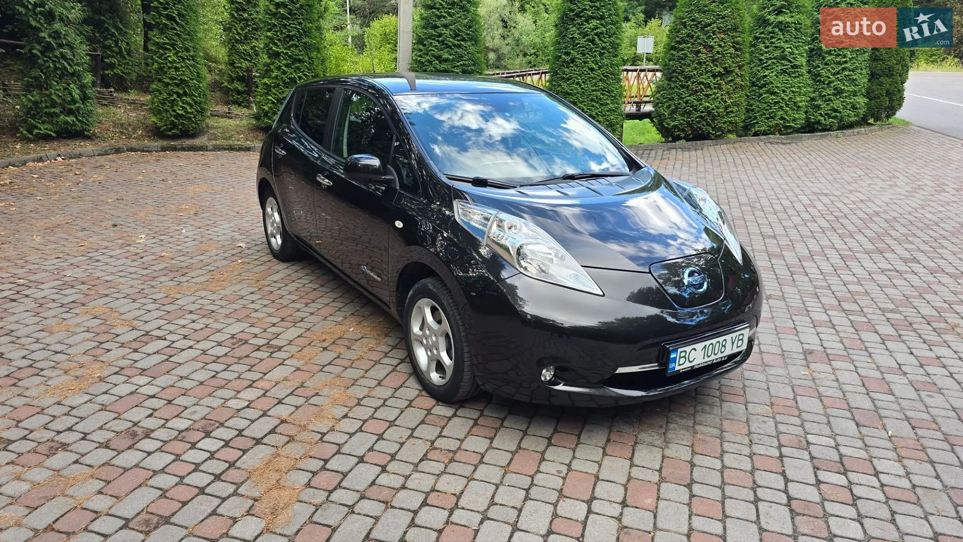 2017 Nissan Leaf - мініатюра 2