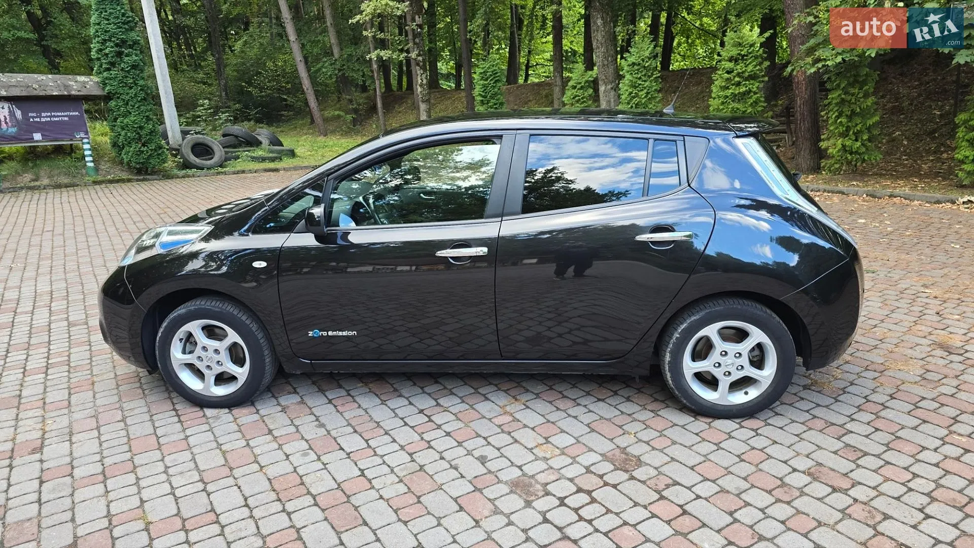 2017 Nissan Leaf - мініатюра 3