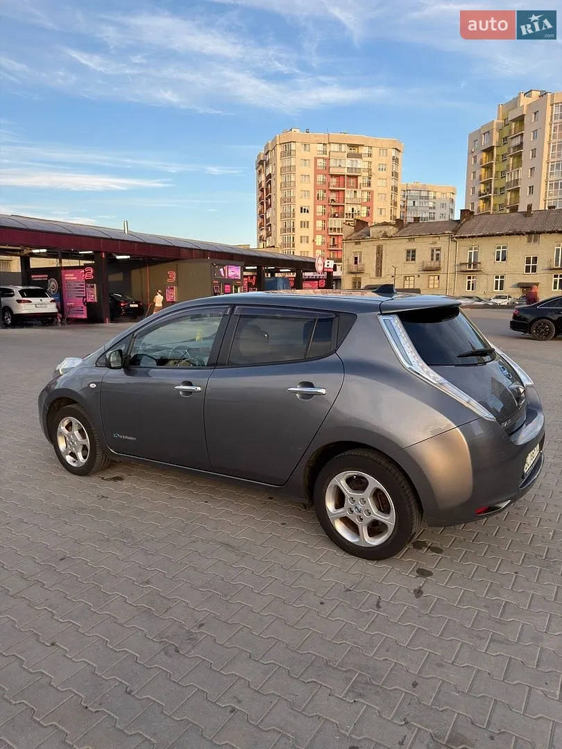 2014 Nissan Leaf - мініатюра 5