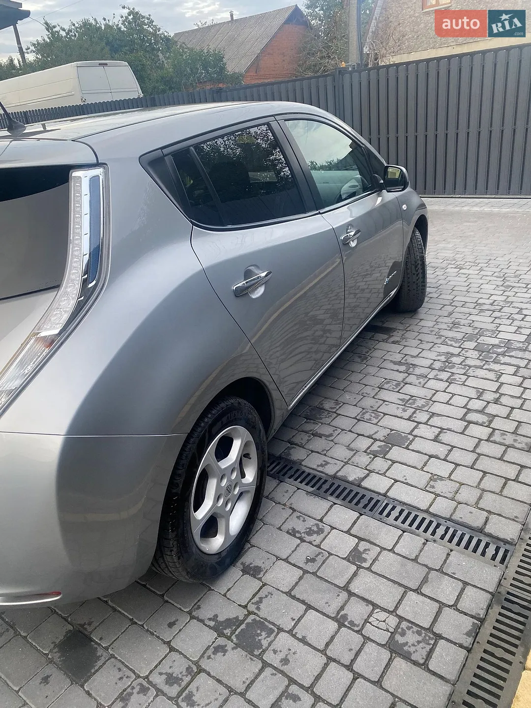 2017 Nissan Leaf - мініатюра 8