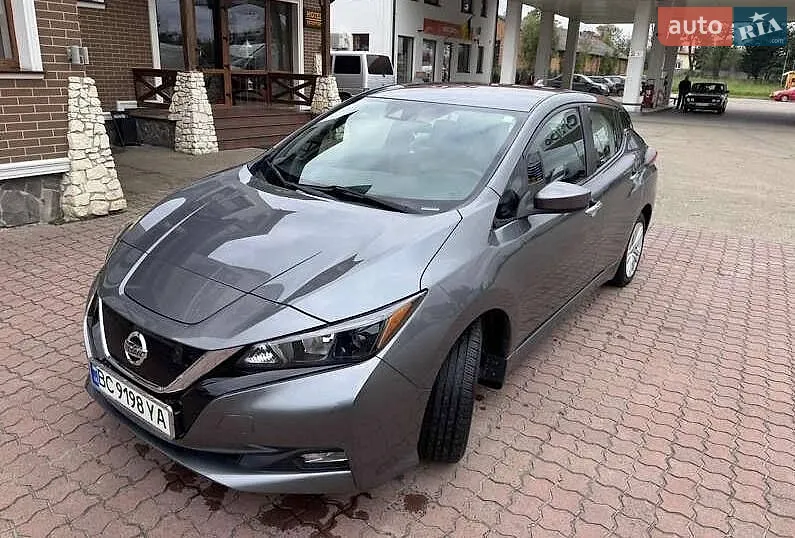 2020 Nissan Leaf - мініатюра 3