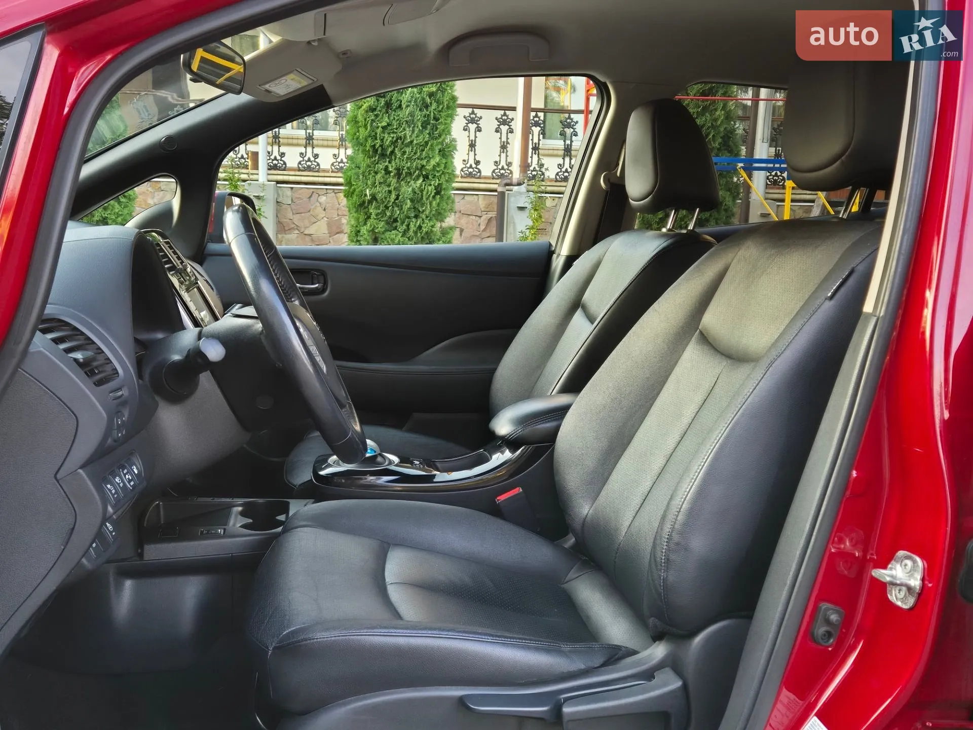 2014 Nissan Leaf - мініатюра 11