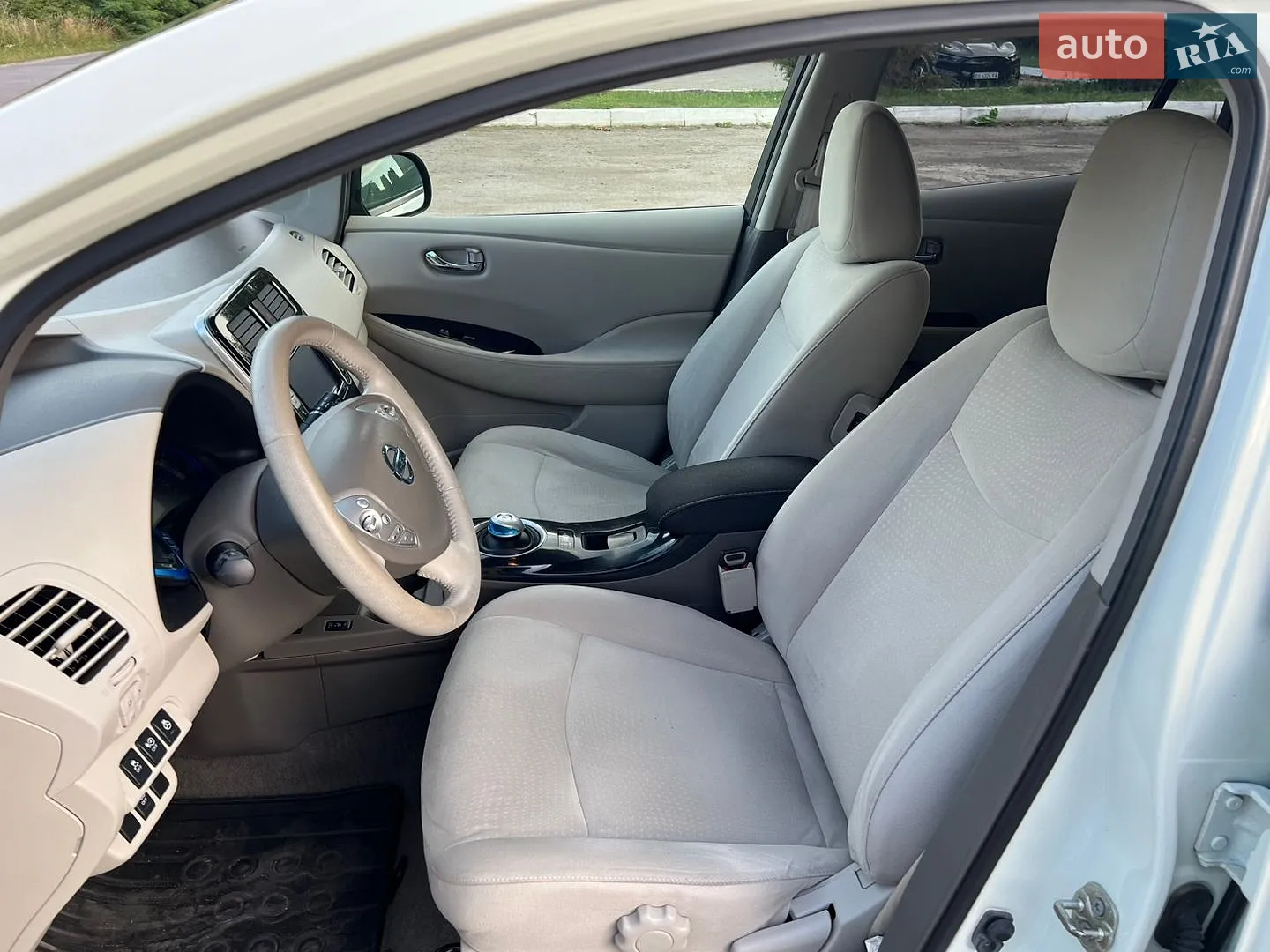 2012 Nissan Leaf - мініатюра 16