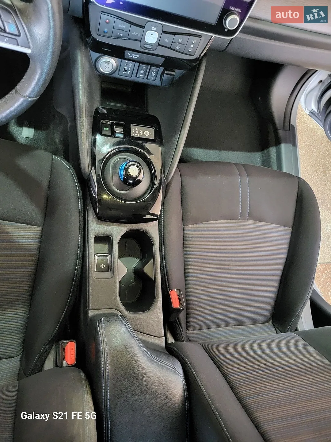 2021 Nissan Leaf - мініатюра 10