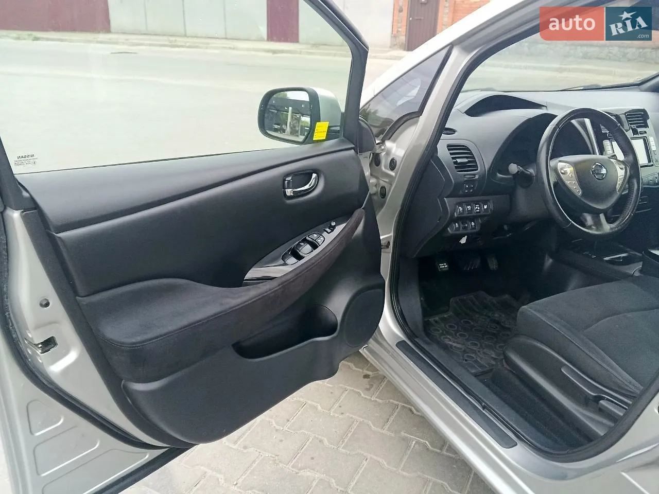 2014 Nissan Leaf - мініатюра 9