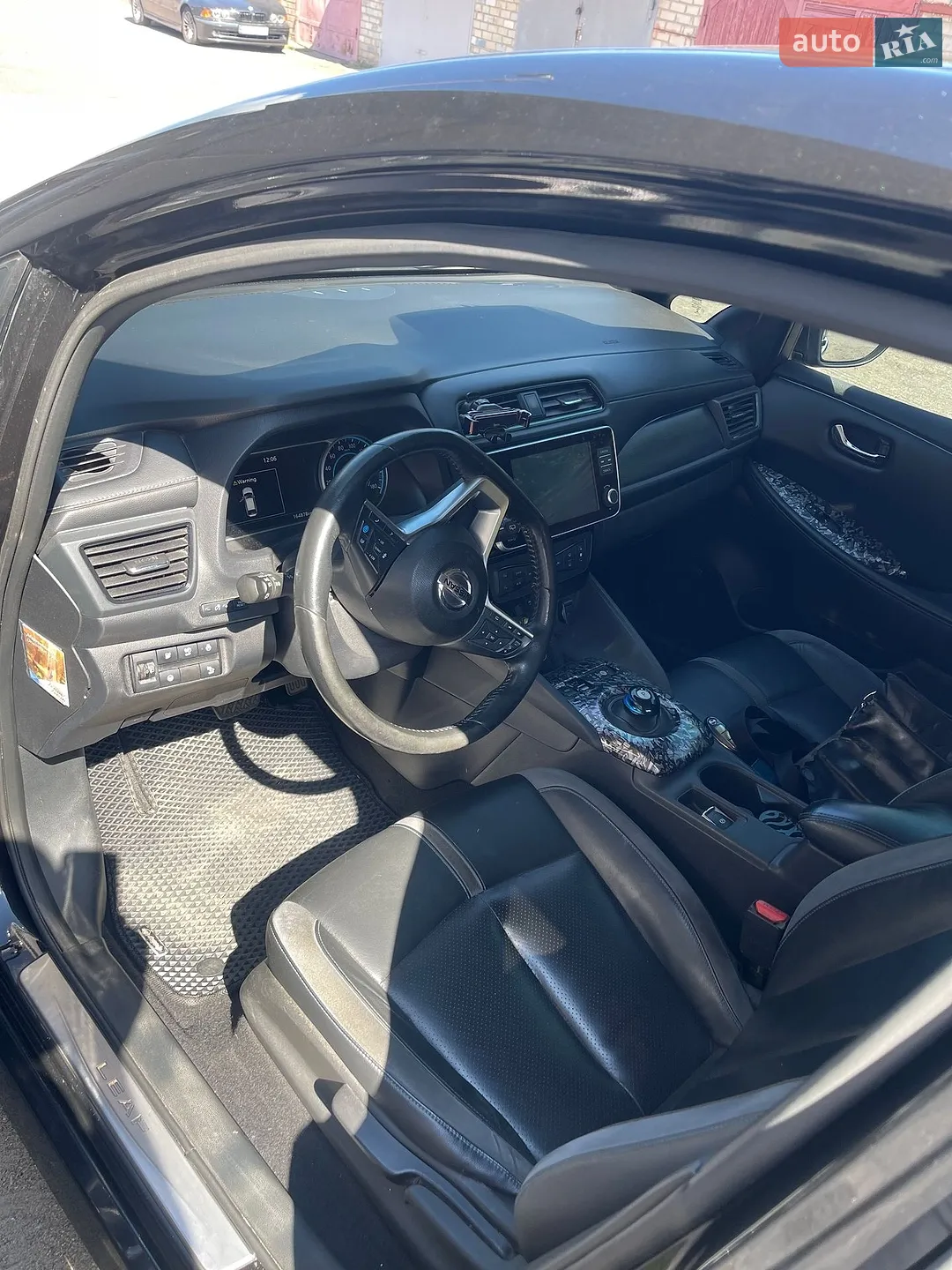 2020 Nissan Leaf - мініатюра 11
