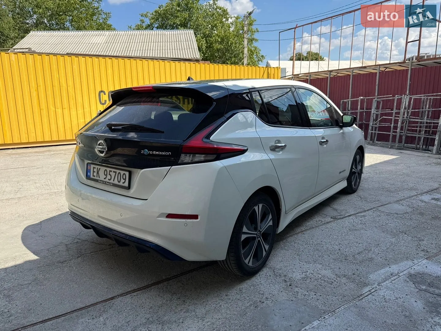 2018 Nissan Leaf - фото 1