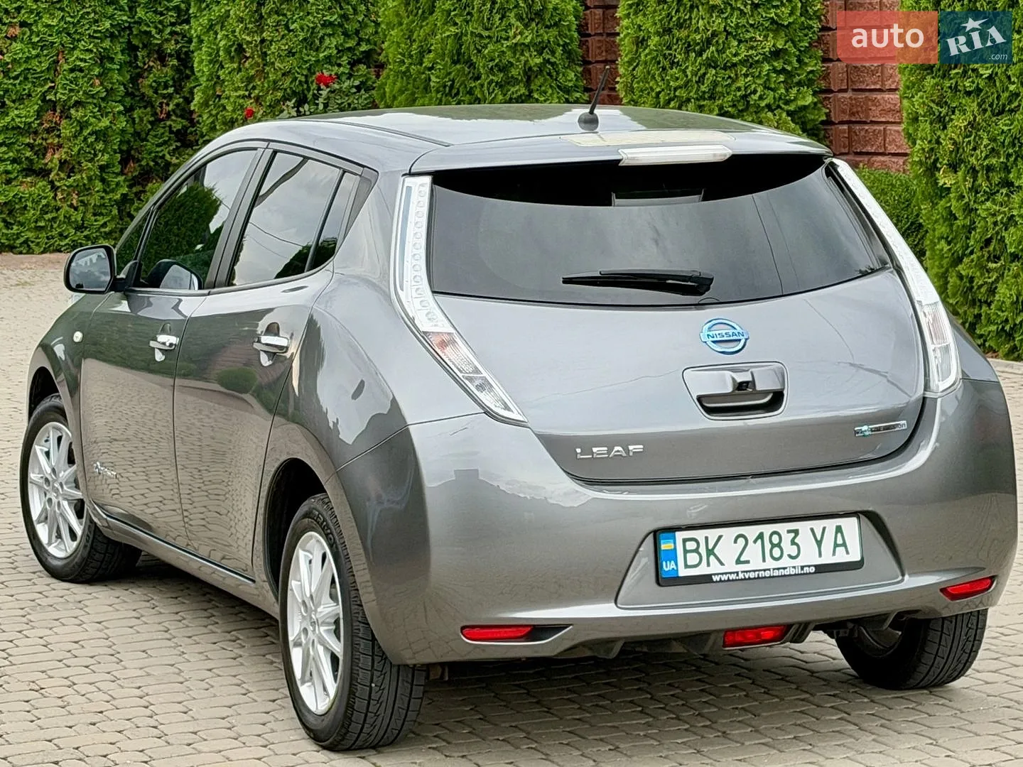 2015 Nissan Leaf - мініатюра 2