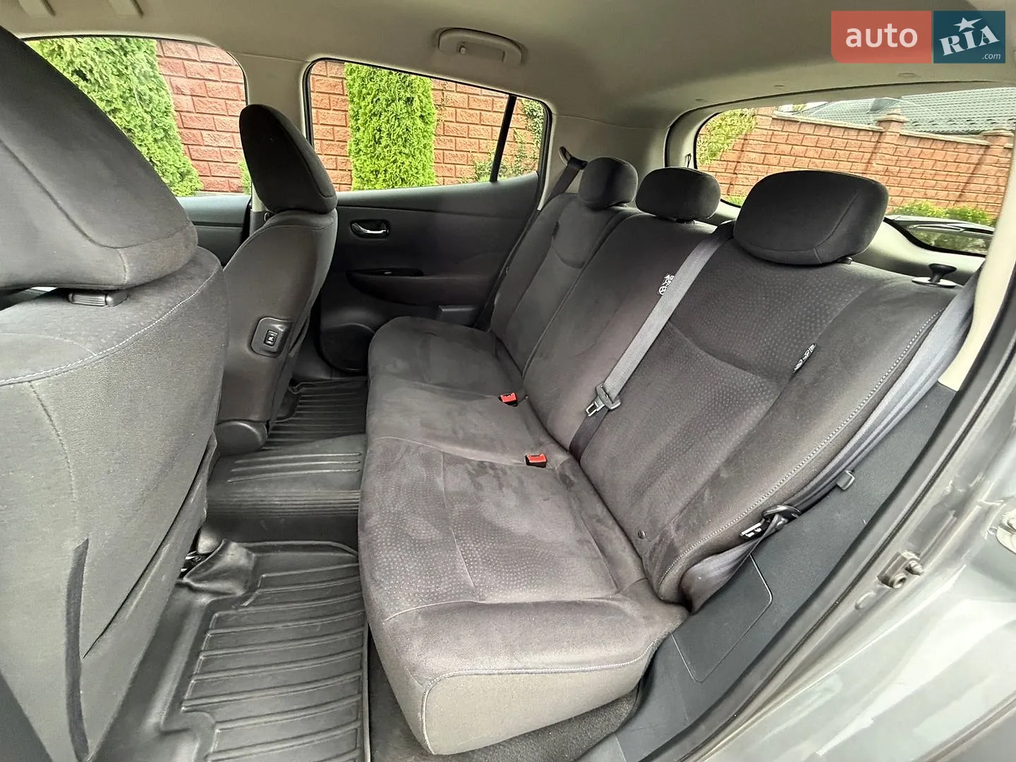 2015 Nissan Leaf - мініатюра 30