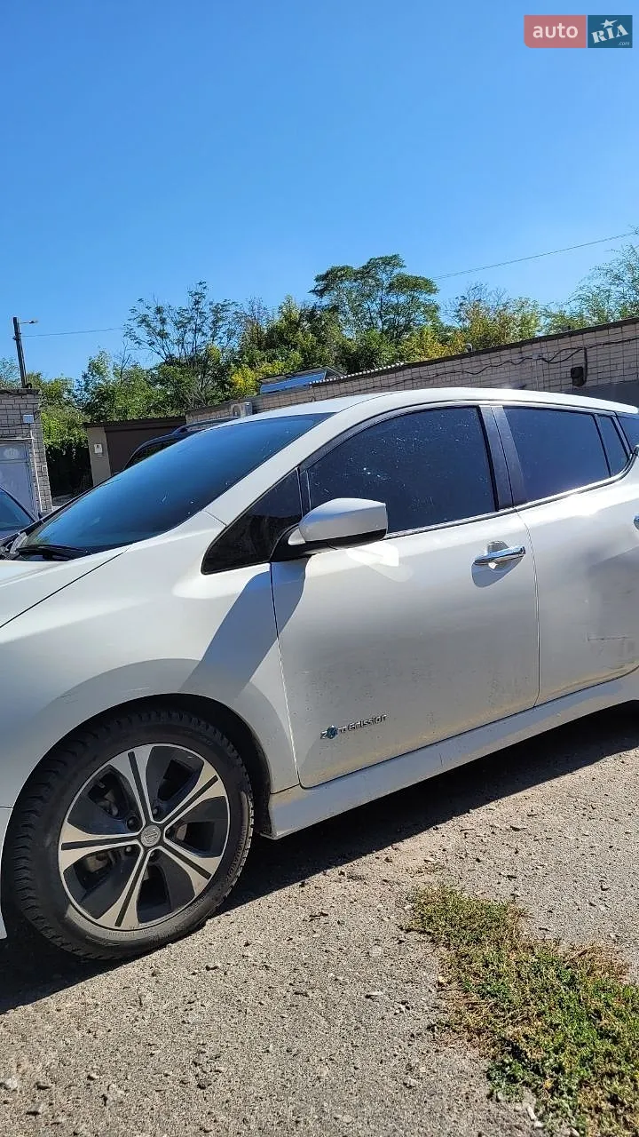 2019 Nissan Leaf - мініатюра 3