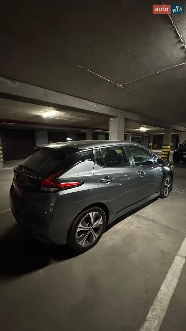 2020 Nissan Leaf - мініатюра 4