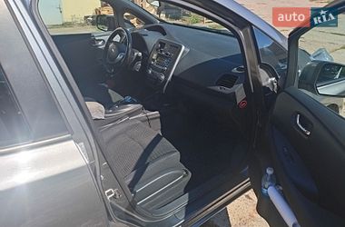 Хетчбек Nissan Leaf 2013 в Полтаві фото 13 Хетчбек Nissan Leaf 2013 в Полтаві