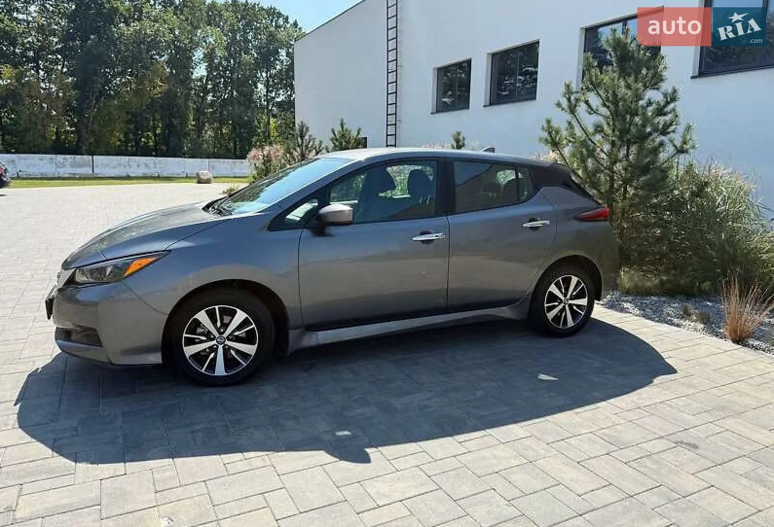 2021 Nissan Leaf - мініатюра 9