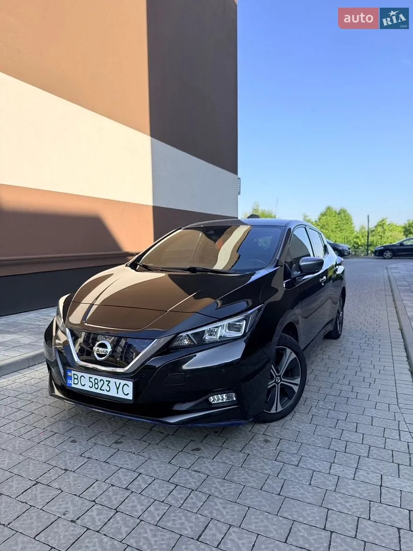 2020 Nissan Leaf - фото 1
